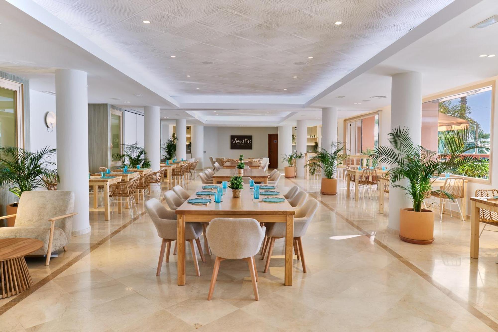 Sunway Playa Golf & Spa Sitges Buitenkant foto